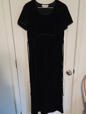 Velvet Motherhood Maternity Maxi Dress M